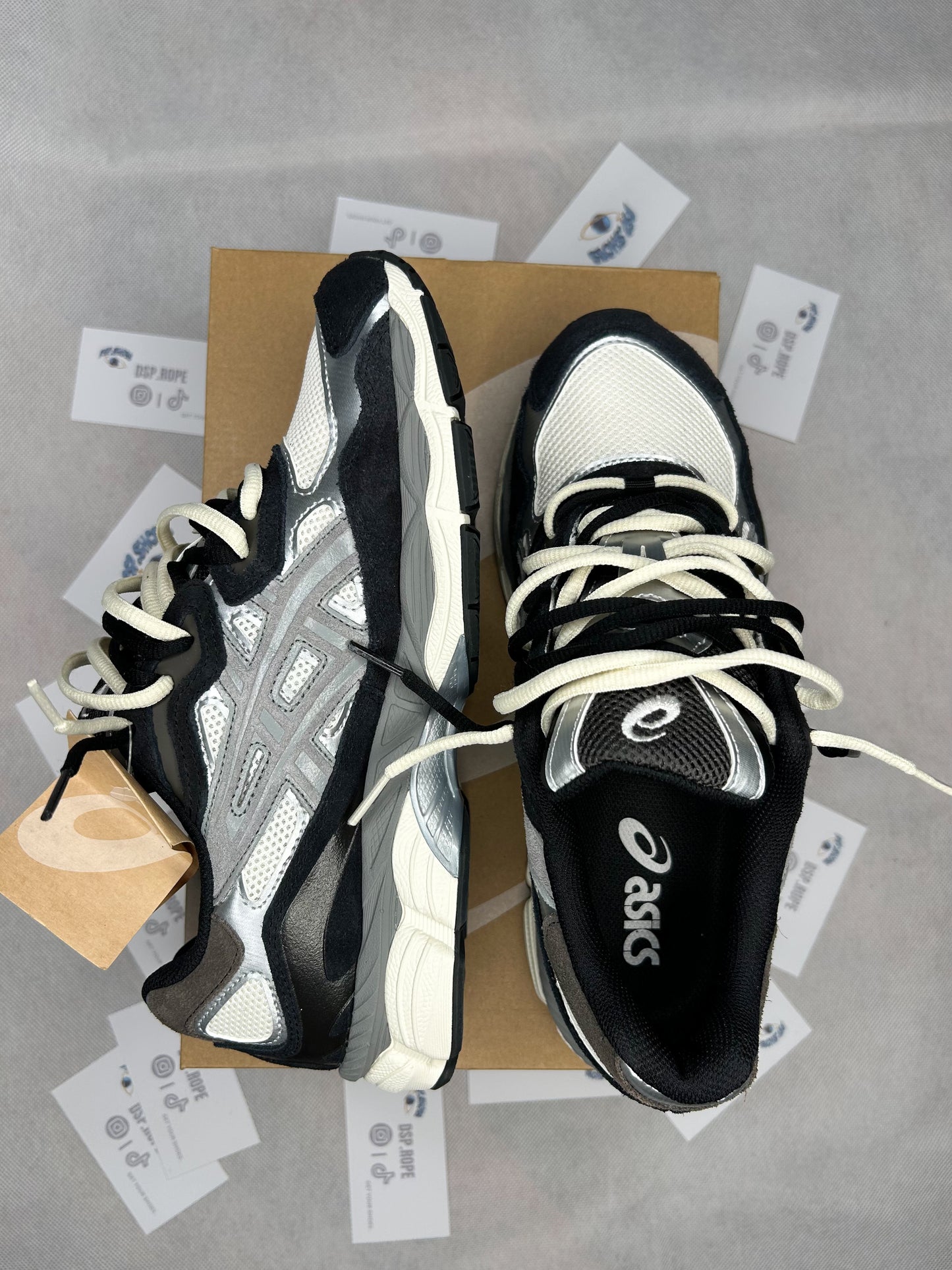 ASICS NYC IVOIRE TERRE BATTUE GRIS